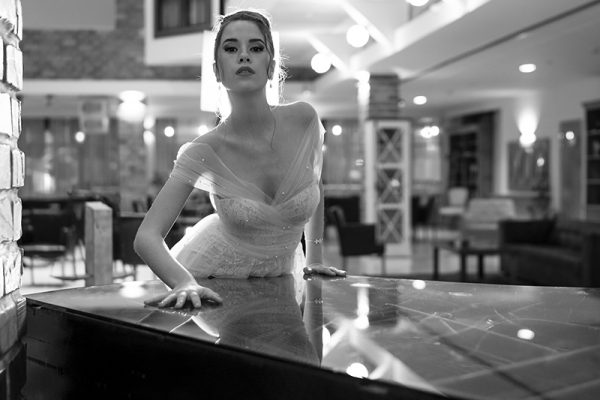 מרינה שוורץ - שמלת כלה -קולקציה 2019